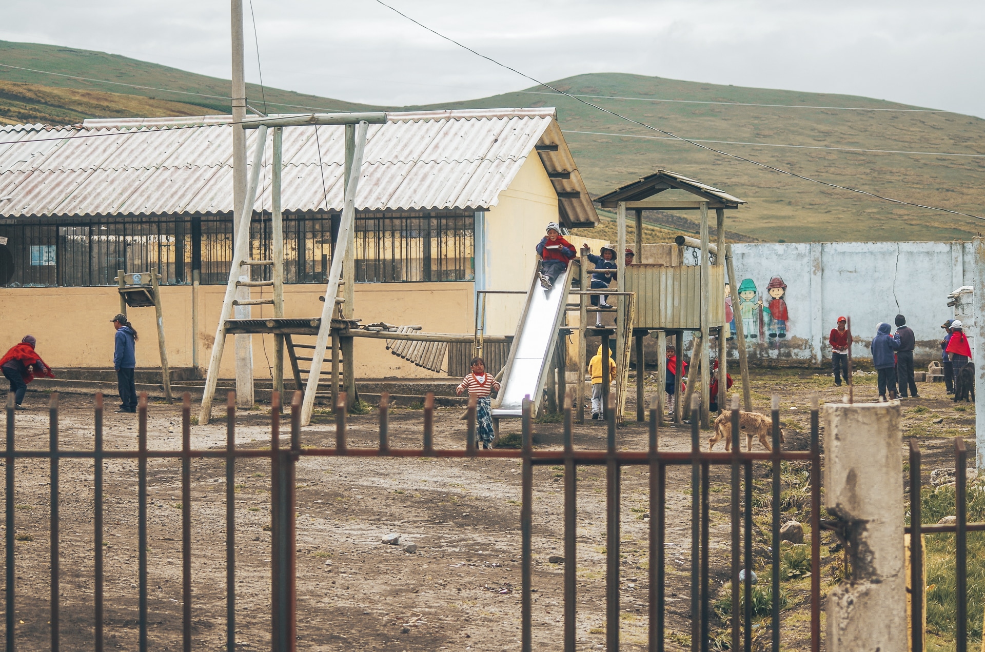 cour d'une école en Equateur