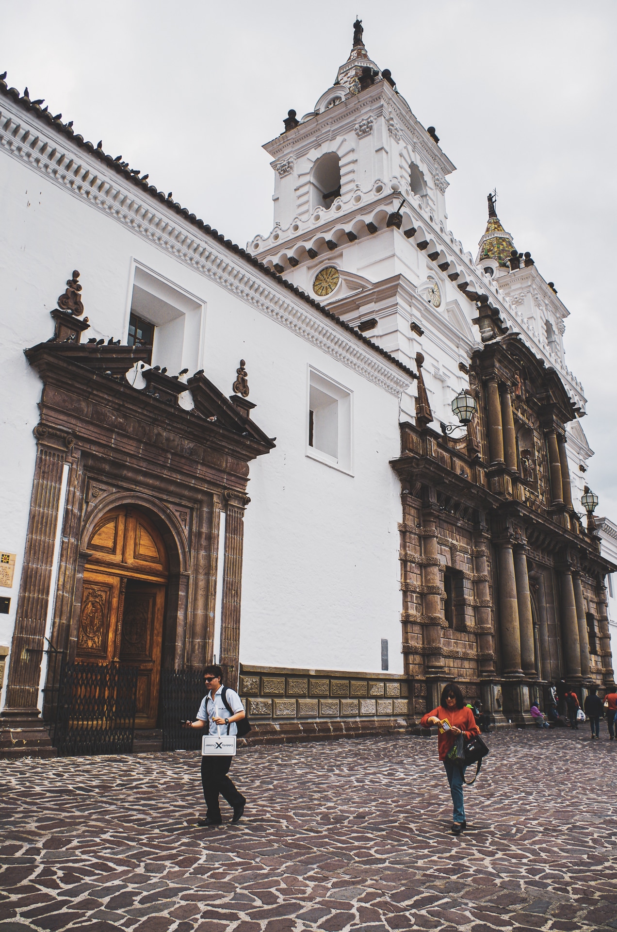 façade du couvent San Francisco à Quito en Equateur