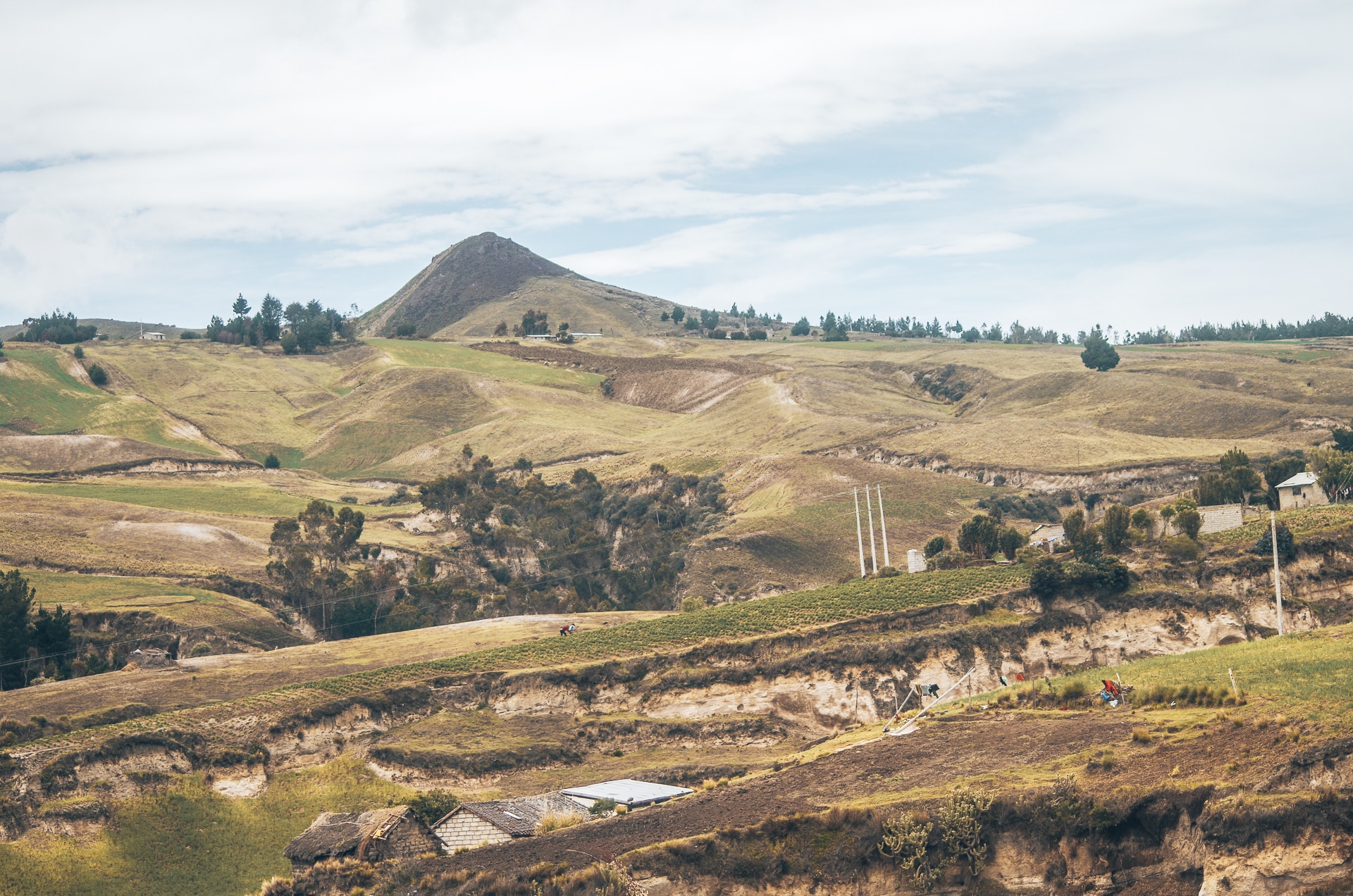 paysage en Equateur sur la route reliant Latacunga à Quilotoa