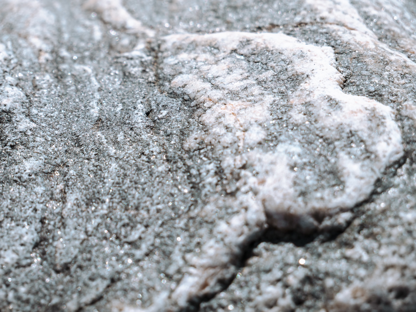 roche métamorphique anse de culeron que voir à la Hague