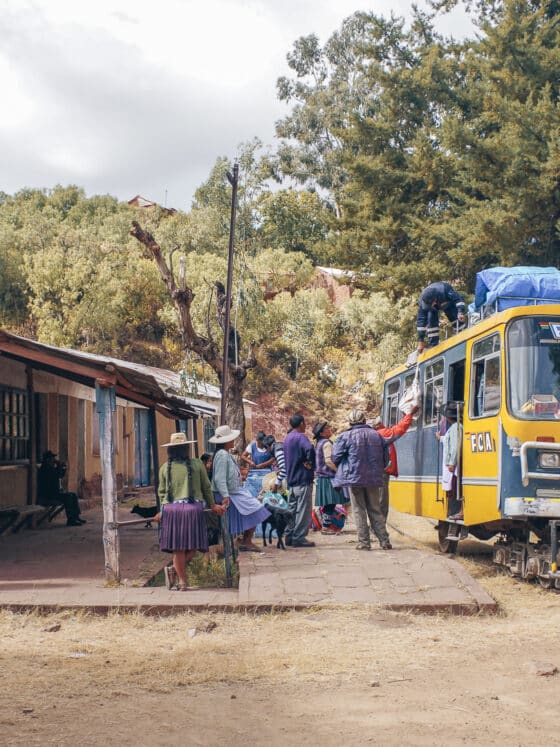 Voyager en train en Bolivie : Sucre-Potosi, une ligne authentique