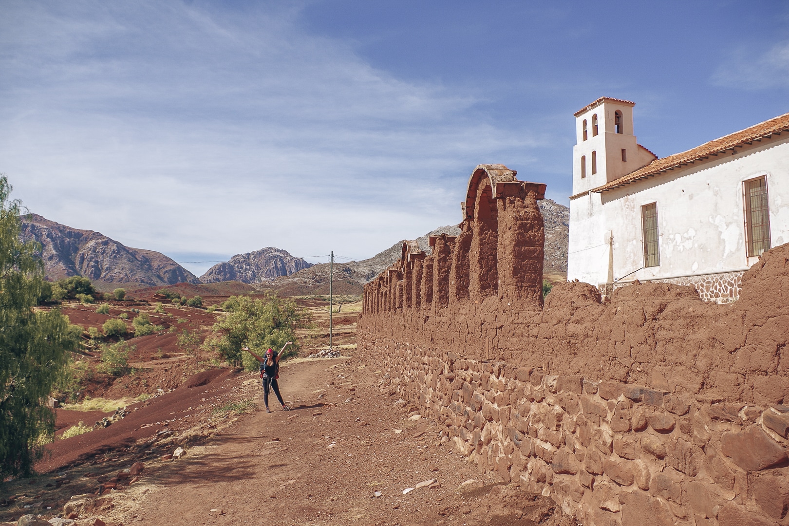 Eglise de Quila Quila randonnée en Bolivie blog voyage bolivie
