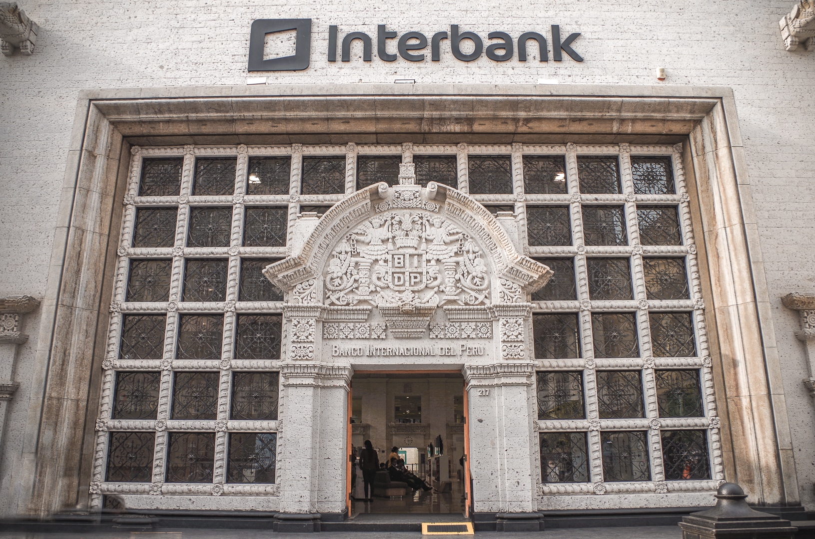 banco international del peru quelle banque pour voyager