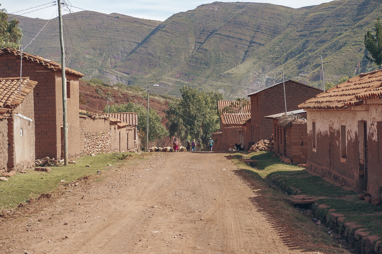 rue du village Jalq'a de Quila Quila trek sans guide Bolivie